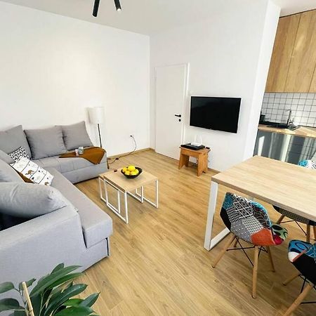 Millennium Bridge Cozy Apartment Top Location Podgorica Exterior foto